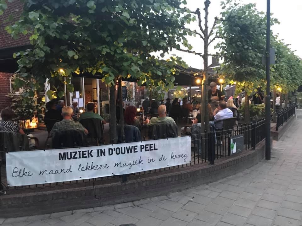Hotel Restaurant In D'Ouwe Peel Helenaveen Dış mekan fotoğraf